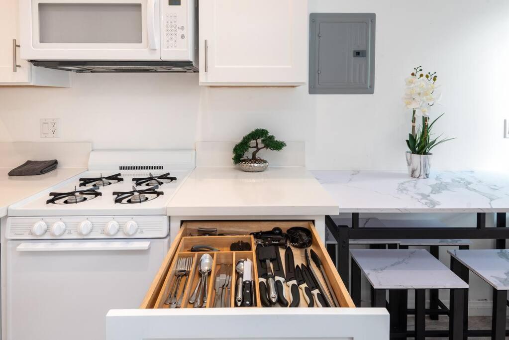 Villa Modern Studio Gem: Perfect For Four Los Angeles Exterior foto